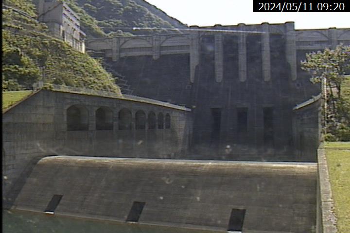 大滝ダム下流